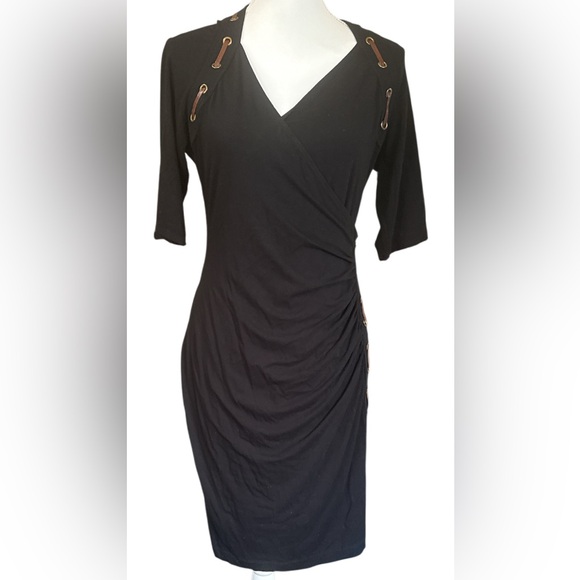 Carmen Marc Valvo Elegant Black Wrap Dress - Picture 1 of 5